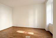 Entzückende 2 Zimmer Altbauwohnung