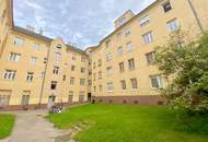 2 Zimmer-Wohnung ZUM SANIEREN, BLICK ins GRÜNE!