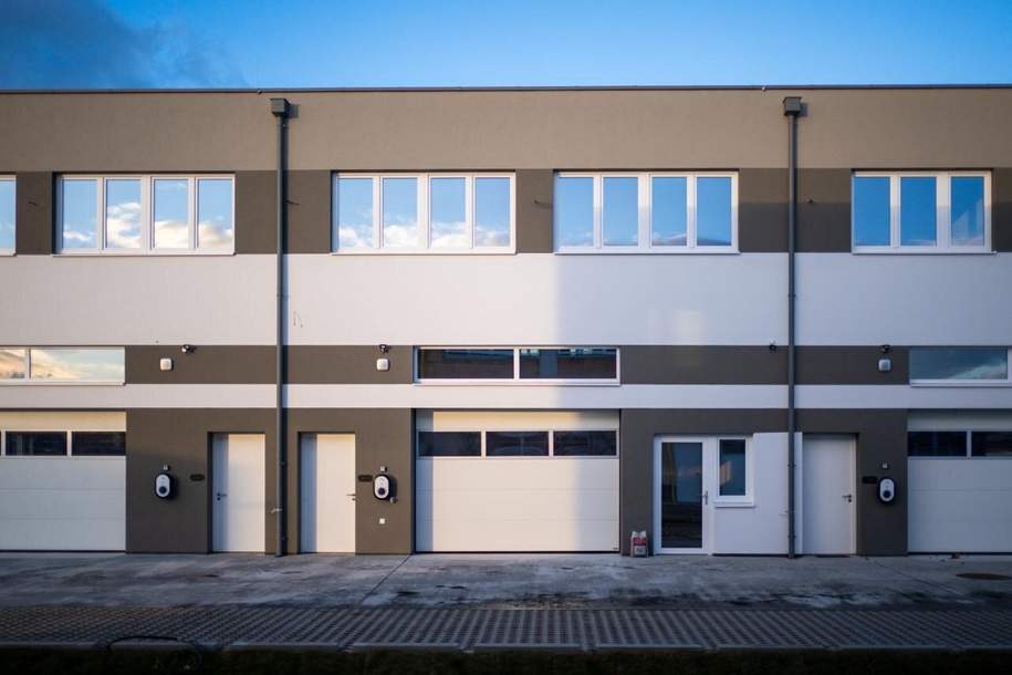 Halle mit extra Lagerfläche und 3 Büros - Erstbezug, technische Top-Ausstattung - PV-Anlage!, Gewerbeobjekt-miete, 2.429,00,€, 2500 Baden