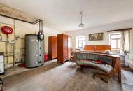 Südsteirisches Weinbergpanorama mit Landwirtschaft und Maria-Theresia-Abfindungsbrennrecht