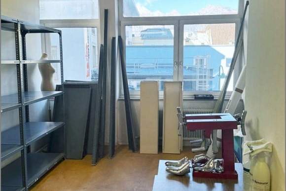 Büroräumlichkeiten im Zentrum von Saalfelden - 83 m², Gewerbeobjekt-miete, 5760 Zell am See