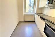 KENYONGASSE, 76 m2 Altbau, 3 Zimmer, Extraküche, Duschbad, Parketten, WG-geeignet, Westbahnhof-Nähe