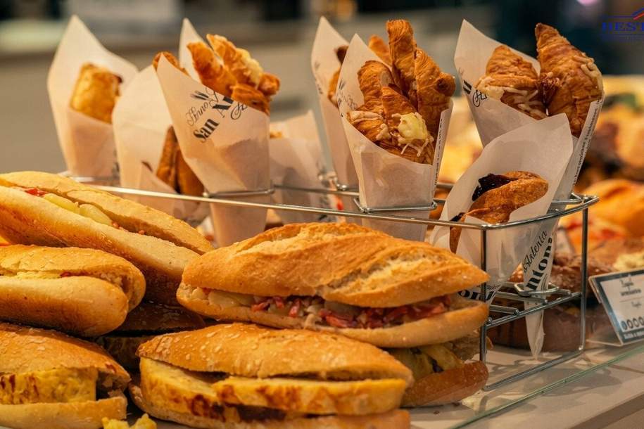 Kebab-Würstel-Stand in Frequenzlage, Gewerbeobjekt-miete, 3.819,74,€, 1150 Wien 15., Rudolfsheim-Fünfhaus