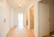 Erstbezug nach Sanierung: Charmante 2-Zimmer-Dachgeschoßwohnung mit Top-Lage