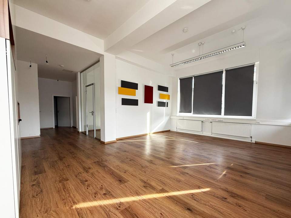 Moderne Büroräumlichkeiten inmitten von Melk zur Miete!