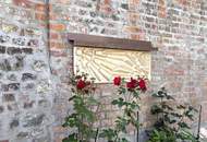 Viel barrierefreier Wohnraum, Platz für gemeinsame Werte und Indoor-Pool // Much barrier-free living-space, room for shared values, and indoor pool //