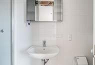 Lichtdurchflutete Maisonette-Wohnung mit Dachterrasse, Nähe Arenbergpark