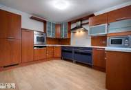 TRAUMHAFTE MAISONETTE MIT GARTEN/TERRASSE IN ZENTRALER RUHELAGE