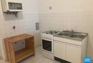 Unbefristet: Helle Single Wohnung