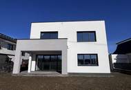 "Modernes Neubau-Einfamilienhaus in ruhiger Siedlungslage nahe Fischteich – Wr. Neustadt"