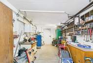 Haus mit 2 Wohneinheiten und ausgebautem Dachgeschoss in Blumau-Neurisshof, Bezirk Baden