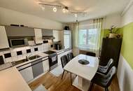 Helle 2-Zimmer-Wohnung mit separater Küche und gemütlicher Loggia!