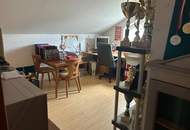 2 bis 3 Familienhaus mit Vollkeller, mit 4 Garagen, Brunnen und Werkstatt - sehr viel Wohnraum- 4 Bäder