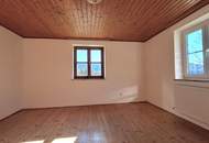 VERKAUFT - Charmantes Zweifamilienhaus in Alleinlage