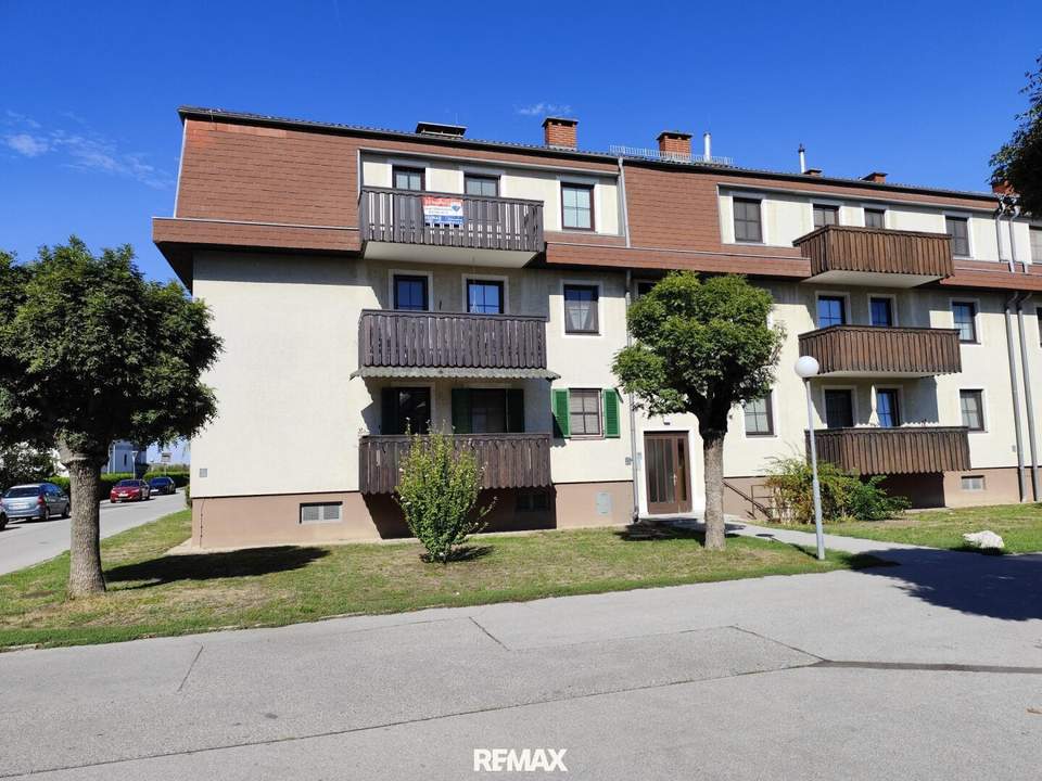 Helle Eigentumswohnung mit Balkon in ruhiger Lage!