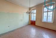 Sanierungsbedürftige gut aufgeteilte 2 Zimmer Wohnung