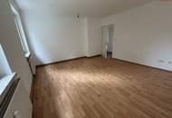 Frisch saniert & sofort bezugsbereit: charmante 3-Zimmer-Wohnung in ruhiger Lage mit hervorragender Infrastruktur – Wohlfühlen garantiert, ganz ohne Provision! Entdecken Sie das volle Potential dieser Wohnung mit KI-gestützter Visualisierung!
