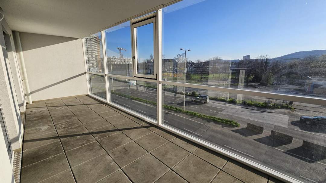 schöne, unbefristete Wohnung mit Küche!