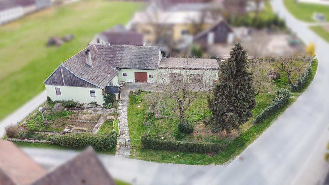 Kleines Landhaus mit großem Garten – ein Ort für Ihre Wohnträume