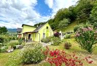 TOP SANIERT MIT BERGBLICK UND EIGENEM WALD