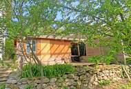 DG-Wohnung mit Traumblick und Eigengarten mit Schwimmteich in Jahrhundertwende-Villa auf der oberen Lawies