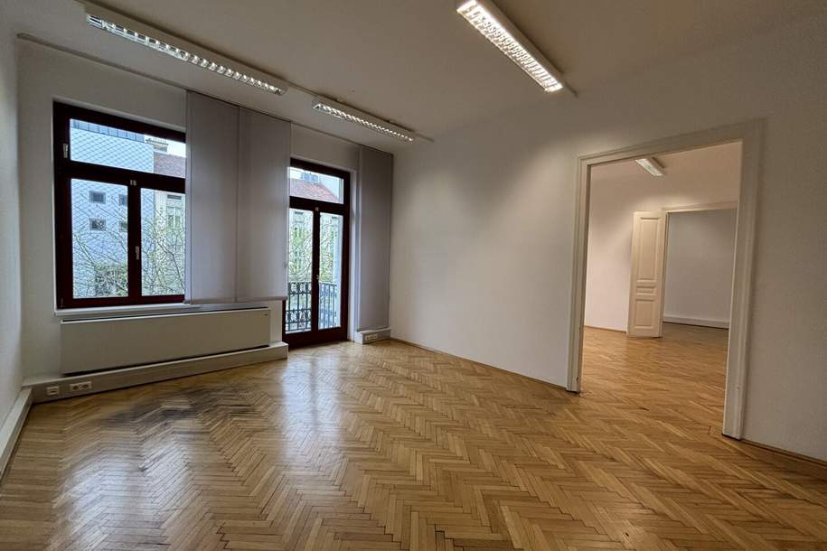 1060! Altbaubüro mit Balkon direkt auf der Mariahilfer Straße!, Gewerbeobjekt-miete, 3.050,20,€, 1060 Wien 6., Mariahilf