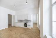 Altbaujuwel mit 3 Zimmern- in bester Lage!