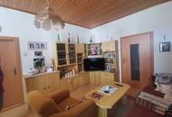 Raum für Leben und Familie im Ein-/Zweifamilienhaus mit Garten und Garage