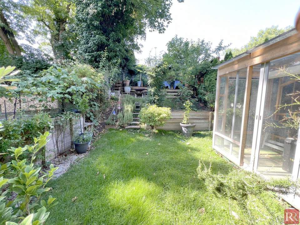 Schöne Maisonette-Wohnung in ruhiger Lage