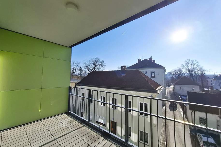 Helle 2-Zimmer-Wohnung mit Loggia in Mitten von Pöchlarn, Wohnung-miete, 498,70,€, 3380 Melk