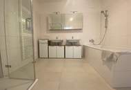 NEU ++ VIER Zimmer mit TERRASSE und GARAGENPLATZ