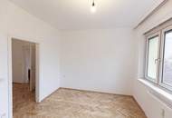 HELLE &amp; RUHIGE 68 m² WOHLFÜHLWOHNUNG / NEU RENOVIERT / 3 Zimmer / 4. OG / Lift / 1 PKW-Freistellplatz