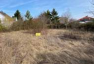 Grundstück am Stadtrand mit bewilligter Bauplanung