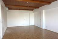 4-Zimmer-Wohnung in der Innenstadt I WG-tauglich