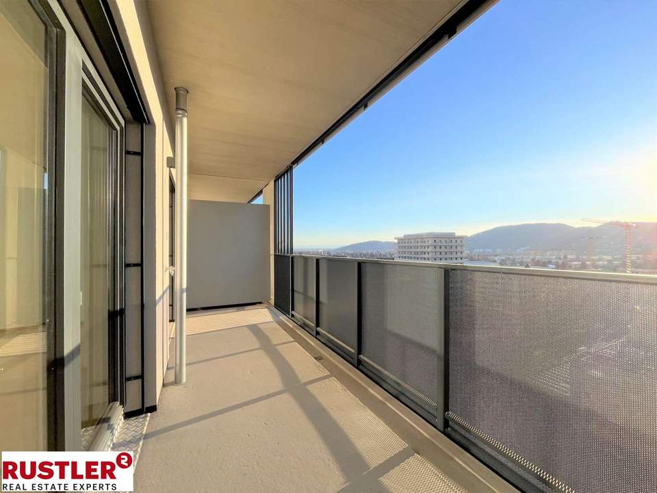 Abendsonne genießen im 15. OG | Moderne 2-Zimmer mit Balkon
