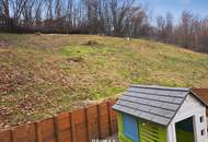 attraktives Einfamilienhaus mit zwei Wohneinheiten in ruhiger Siedlungslage