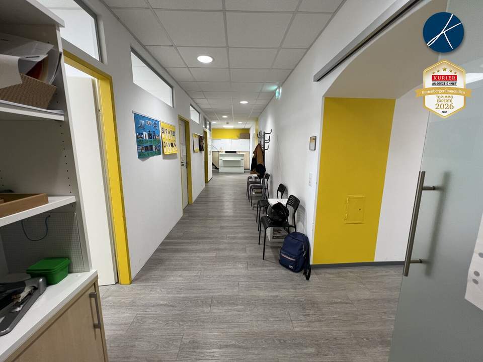 Nähe U6 Burggasse-Stadthalle: Schön Sanierte Geschäfts- oder Büroräumlichkeiten