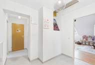 Große Dachgeschoßwohnung mit Wintergarten und Klimaanlage