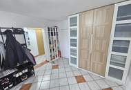 Geräumiges Einfamilienhaus mit großem Grundstück in Hochburg/Ach