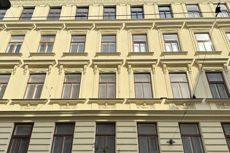 Sanierungsbedürftige 2-Zimmer-Wohnung mit Balkon in 1080 Wien zu kaufen!, Wohnung-kauf, 290.000,€, 1080 Wien 8., Josefstadt