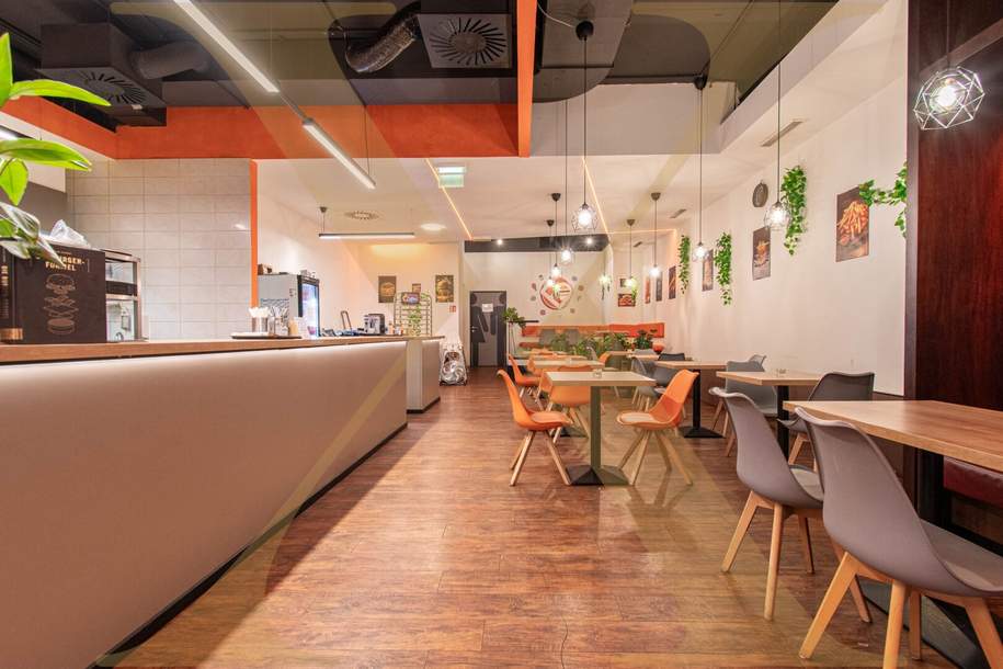 Top Sichtbarkeit! Bezugsfertiges Gastrolokal mit Schanigarten direkt an der Landstraße nahe Linzer Landestheater zu vermieten!, Gewerbeobjekt-miete, 3.490,00,€, 4020 Linz(Stadt)