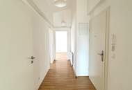 1190! Sonniges 3-Zimmer-DG mit Terrasse nahe Privatklinik Rudolfinerhaus ab Oktober 25!