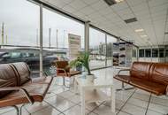 Autohaus mit Werkstatt und befestigten Ausstellungsflächen in Langenwang