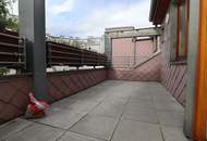 SAGENHAFTE DREI Zimmer mit TERRASSE in Alsergrund