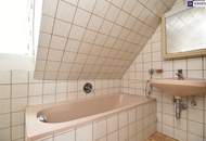 Viel Platz, viel Grün, viel Potenzial – renovierungsbedürftiges Einfamilienhaus mit schönem Grundstück - in 8654 Fischbach