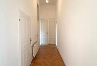 sehr schöne, helle und ruhig: 3-Zimmer-Altbau-Wohnung