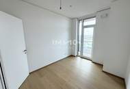 ERSTBEZUG: Fantastische Dreizimmer-Wohnung mit Ausblick & Annehmlichkeiten