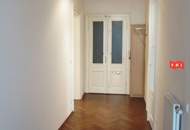 Elegante Stilwohnung in Währinger Palaishaus
