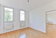 Ruhige, helle City-Wohnung mit Innenhofausrichtung und schöner Loggia