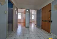Helle Dreizimmerwohnung in modernem Haus